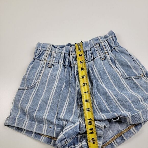 Pacsun High Rise Mommy Shorts Button up  size Small Pin Stripe - Picture 6 of 8